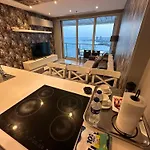 Ottomare Luxury With Pool With Amazing View Istanbul